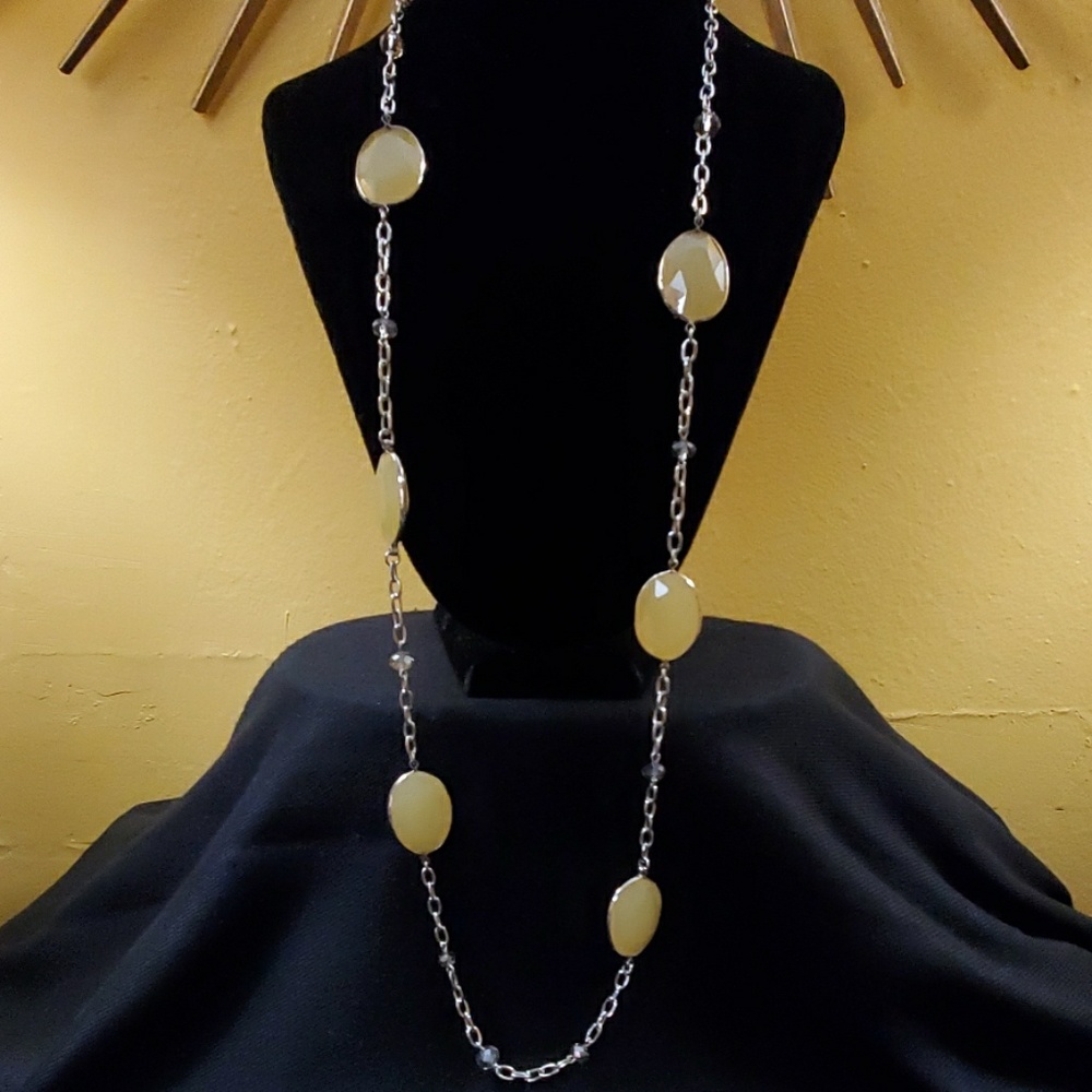 NEW LOFT Yellow Bead Rhinestone Necklace #375